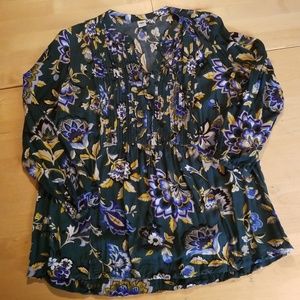 Old Navy pintuck blouse